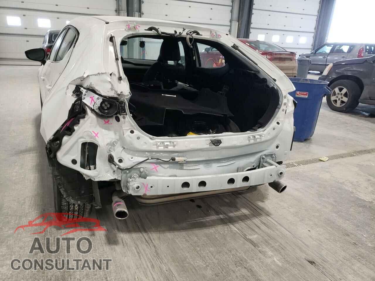 MAZDA 3 2020 - JM1BPBLM1L1169568