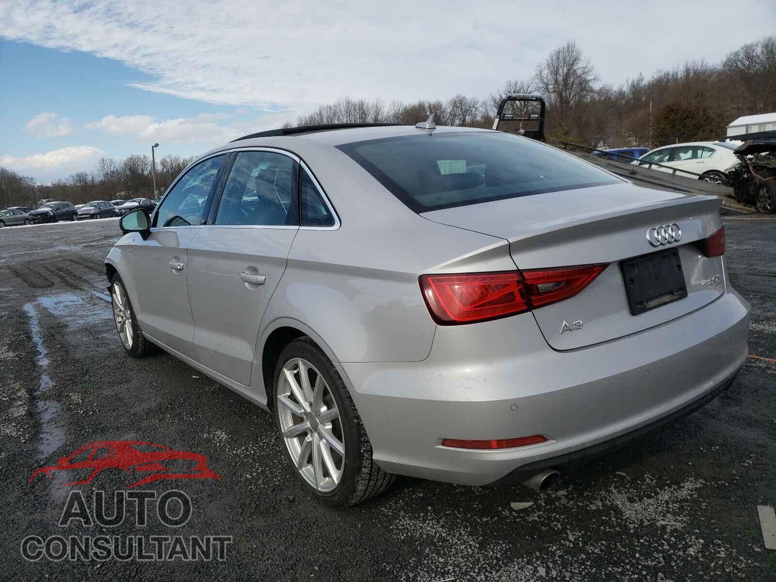 AUDI A3 2015 - WAUEFGFF8F1012728