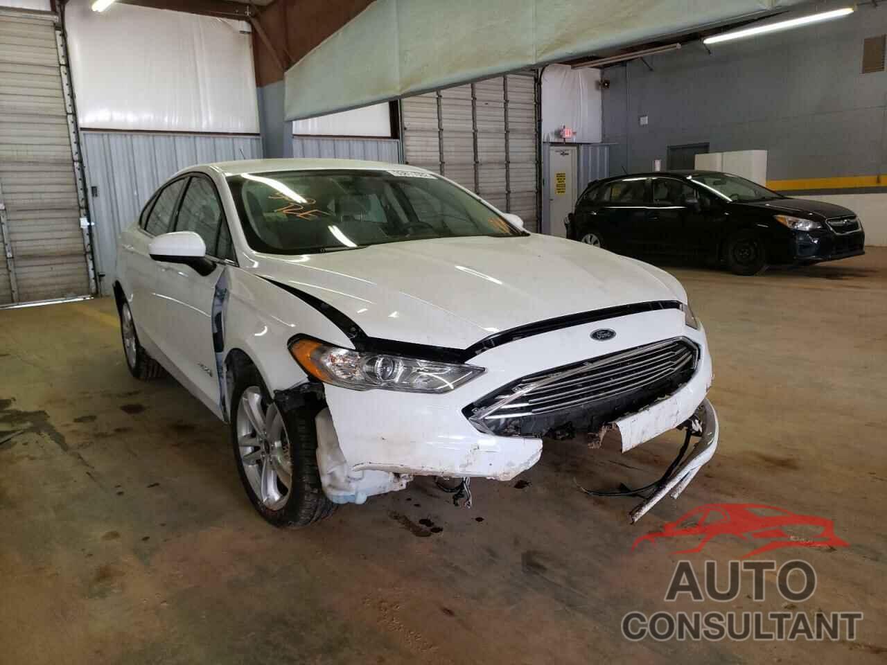 FORD FUSION 2018 - 3FA6P0LU2JR173613