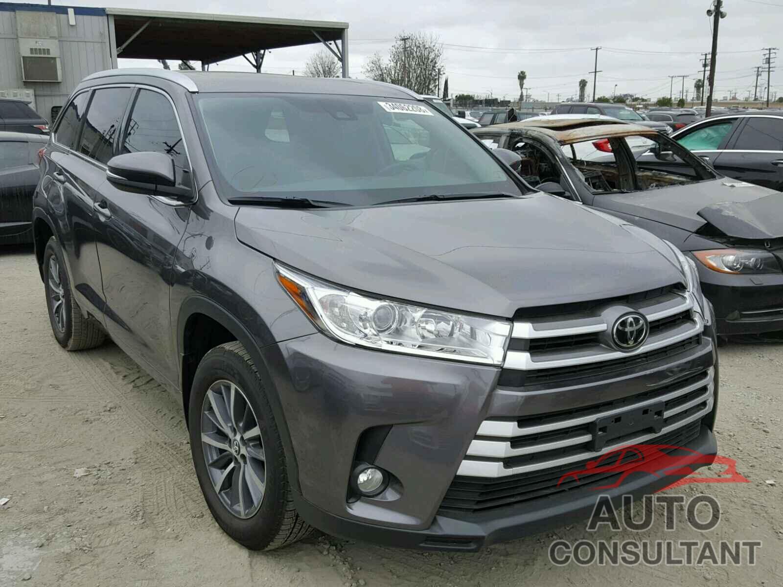 TOYOTA HIGHLANDER 2018 - 5TDKZRFHXJS529602