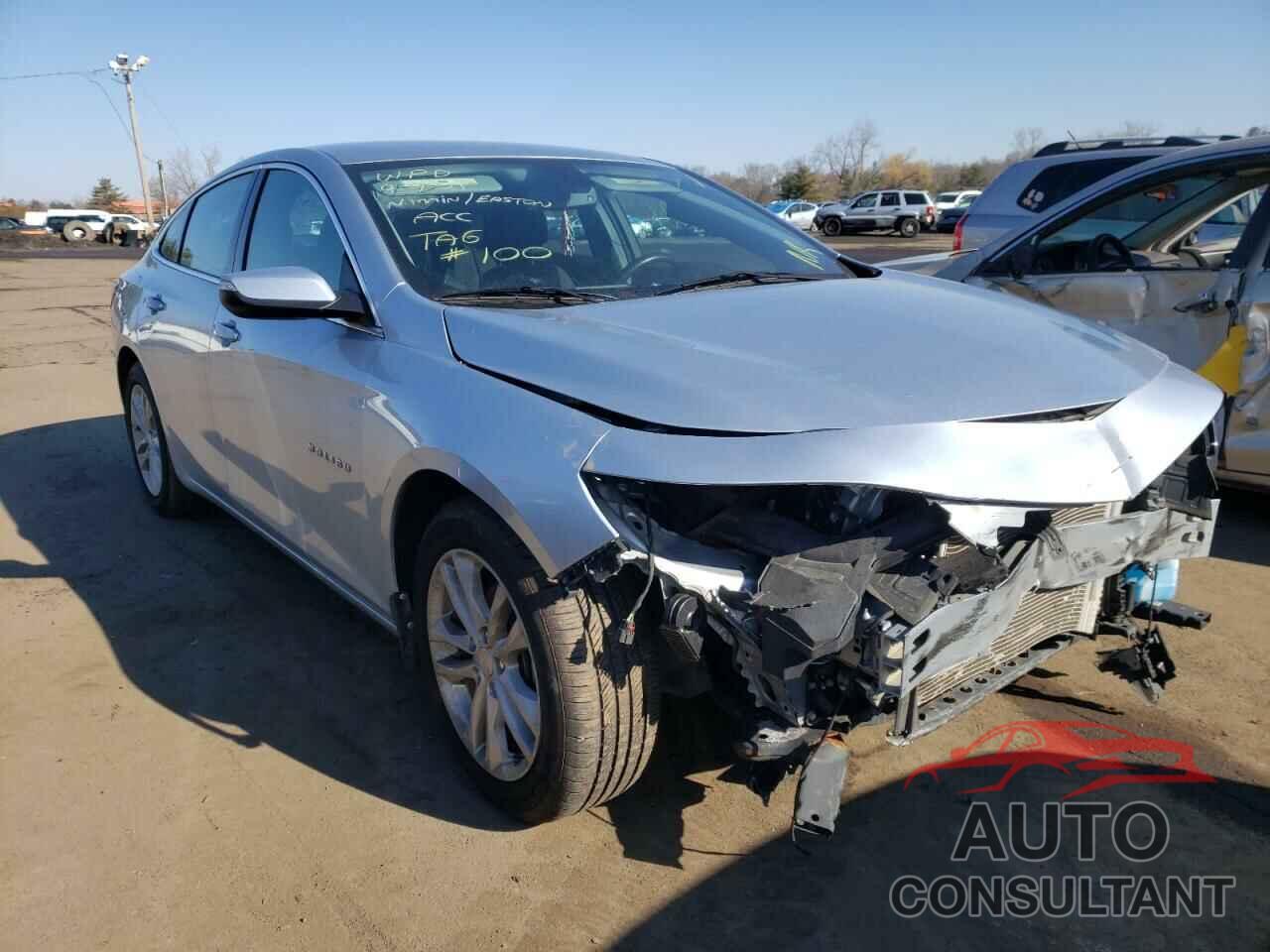 CHEVROLET MALIBU 2017 - 1G1ZE5ST3HF218271