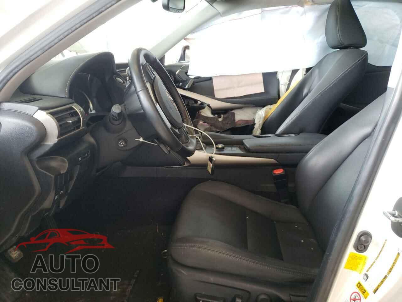 LEXUS IS 2016 - JTHBA1D28G5021505