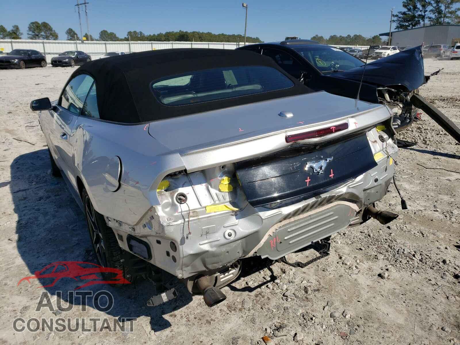 FORD MUSTANG 2018 - 1FATP8UH9J5117965