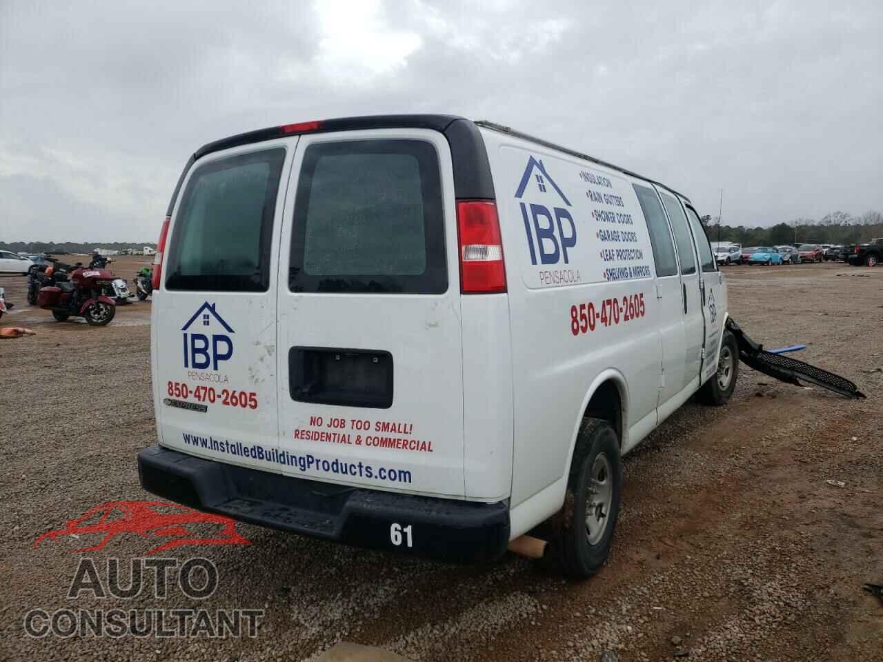 CHEVROLET EXPRESS 2017 - 1GCWGBFG3H1338472
