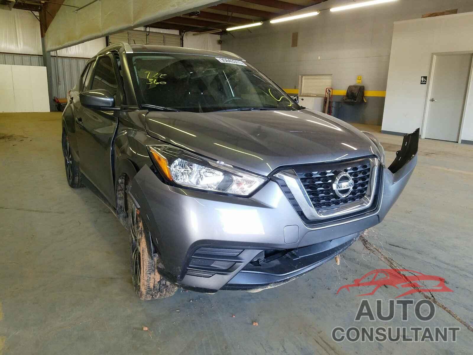NISSAN KICKS 2018 - 3N1CP5CU9JL542290