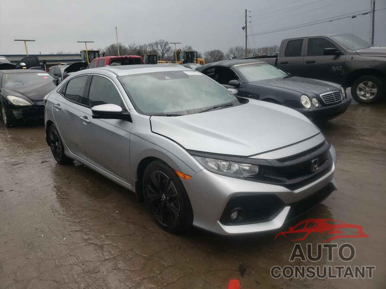 HONDA CIVIC 2019 - SHHFK7H64KU212635