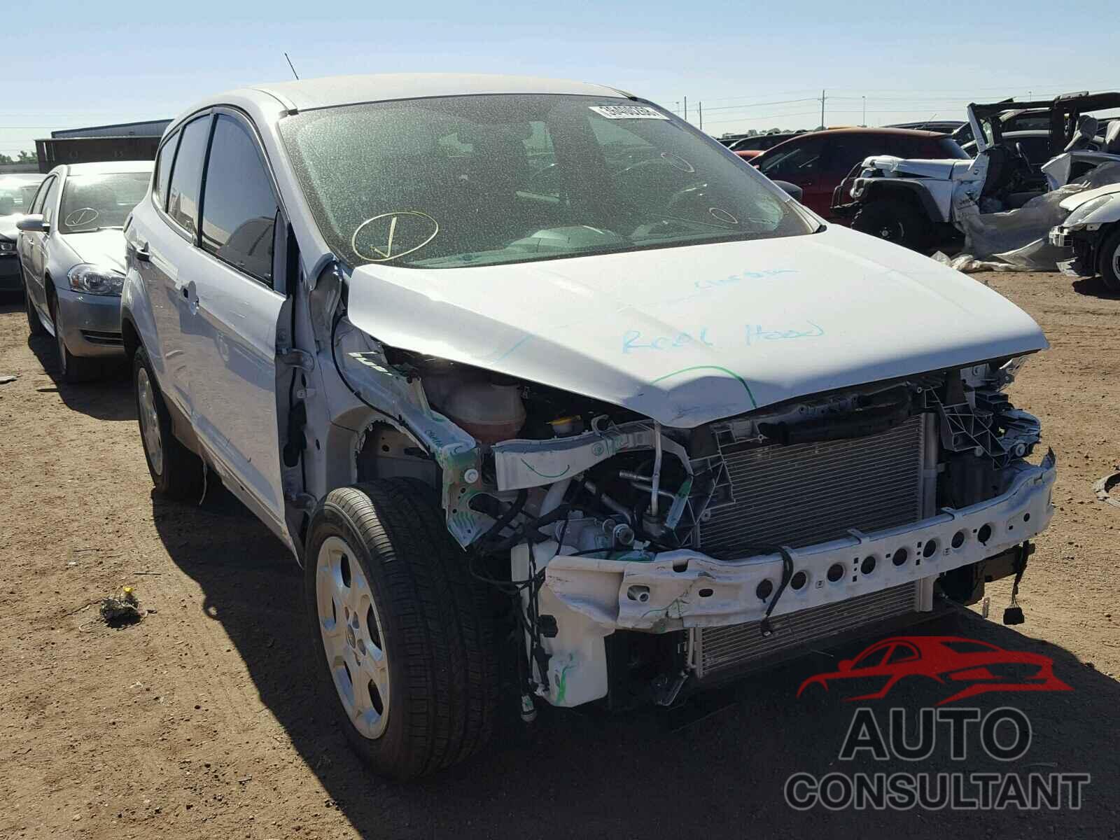 FORD ESCAPE 2017 - 1FMCU0F77HUE72864