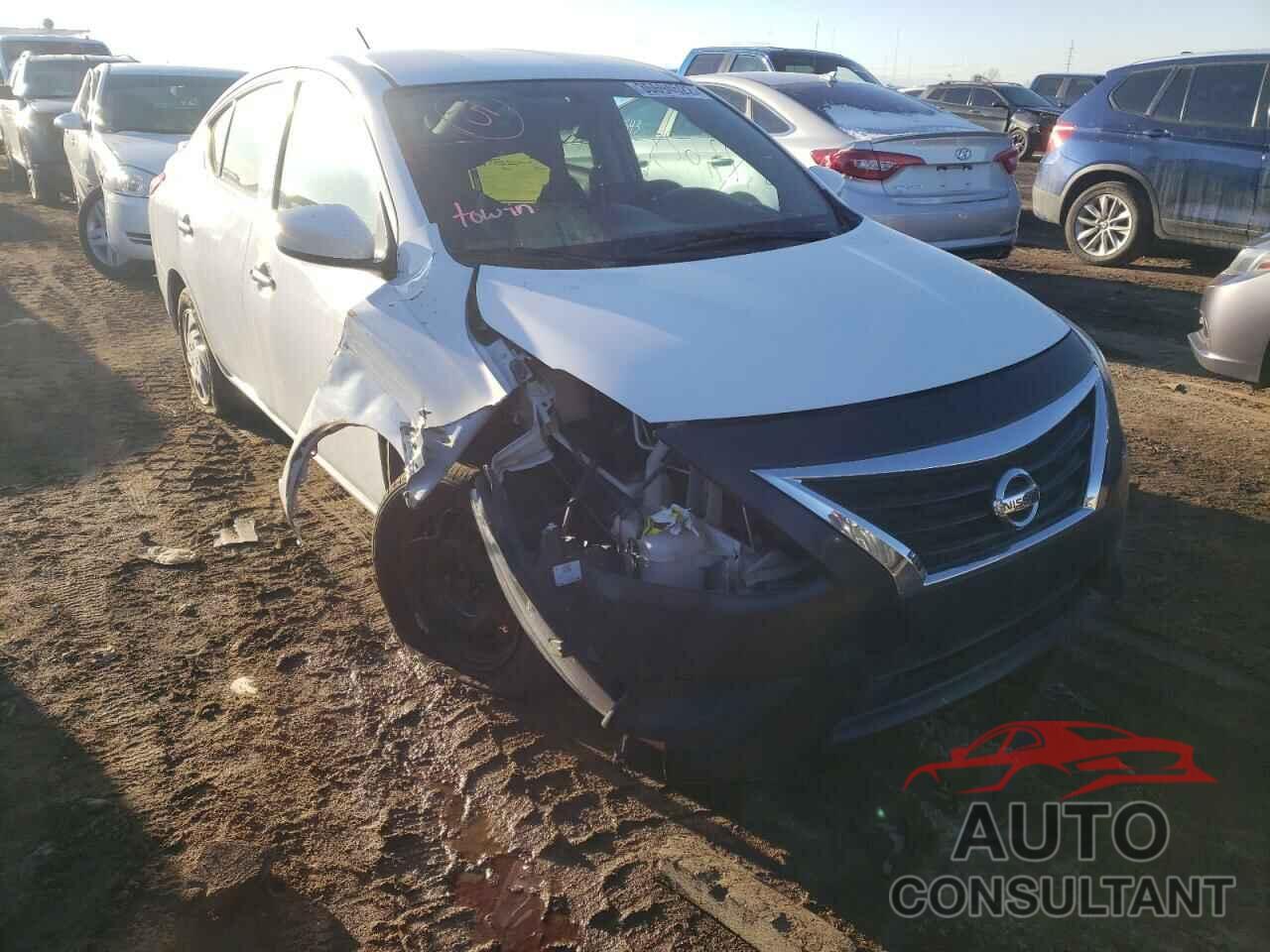 NISSAN VERSA 2018 - 3N1CN7AP8JL835659