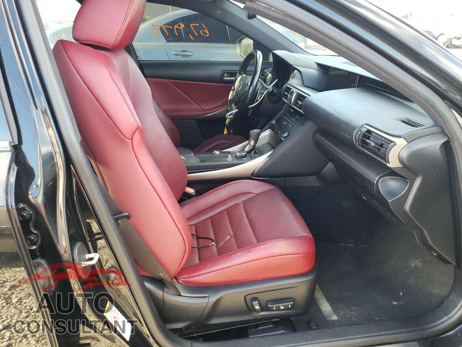 LEXUS IS 2017 - JTHBA1D29H5053090