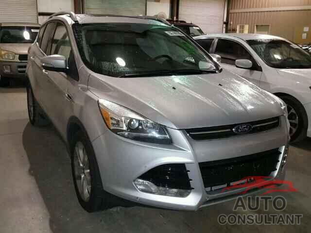FORD ESCAPE 2016 - 1FMCU0J91GUB79257