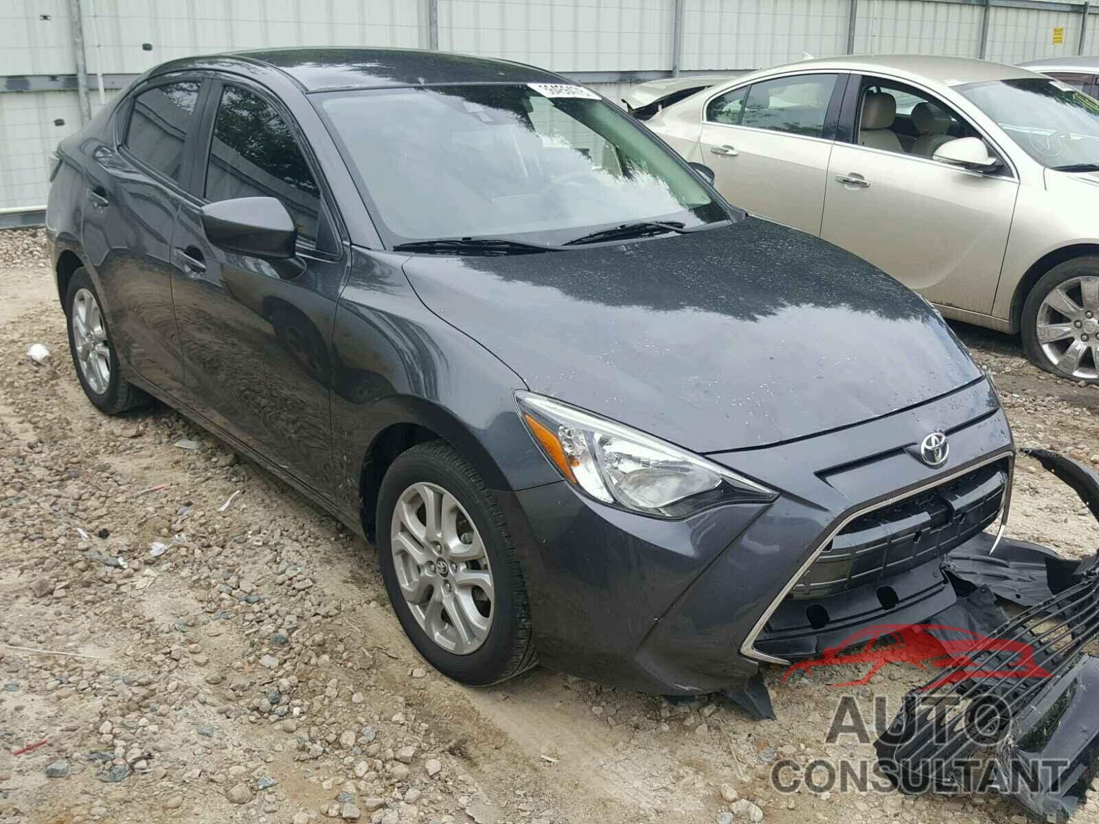 TOYOTA YARIS 2017 - 3MYDLBYV6HY187316