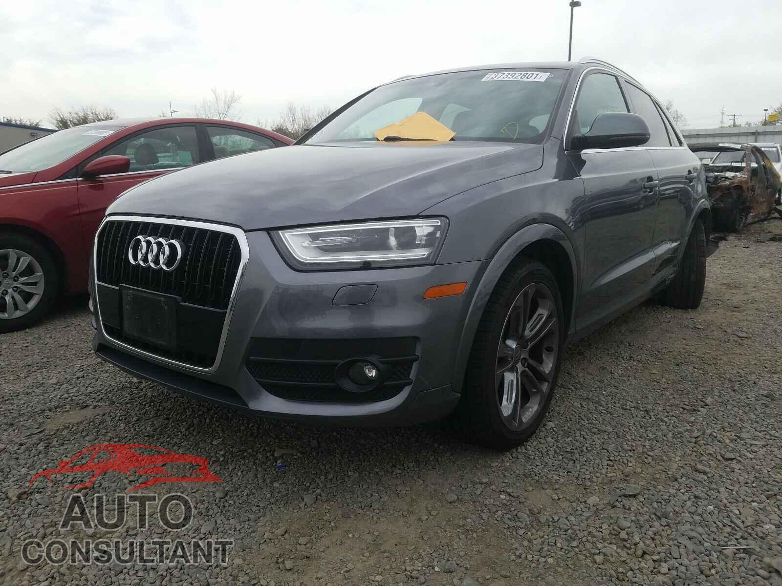 AUDI Q3 2015 - WA1BFCFS2FR002073
