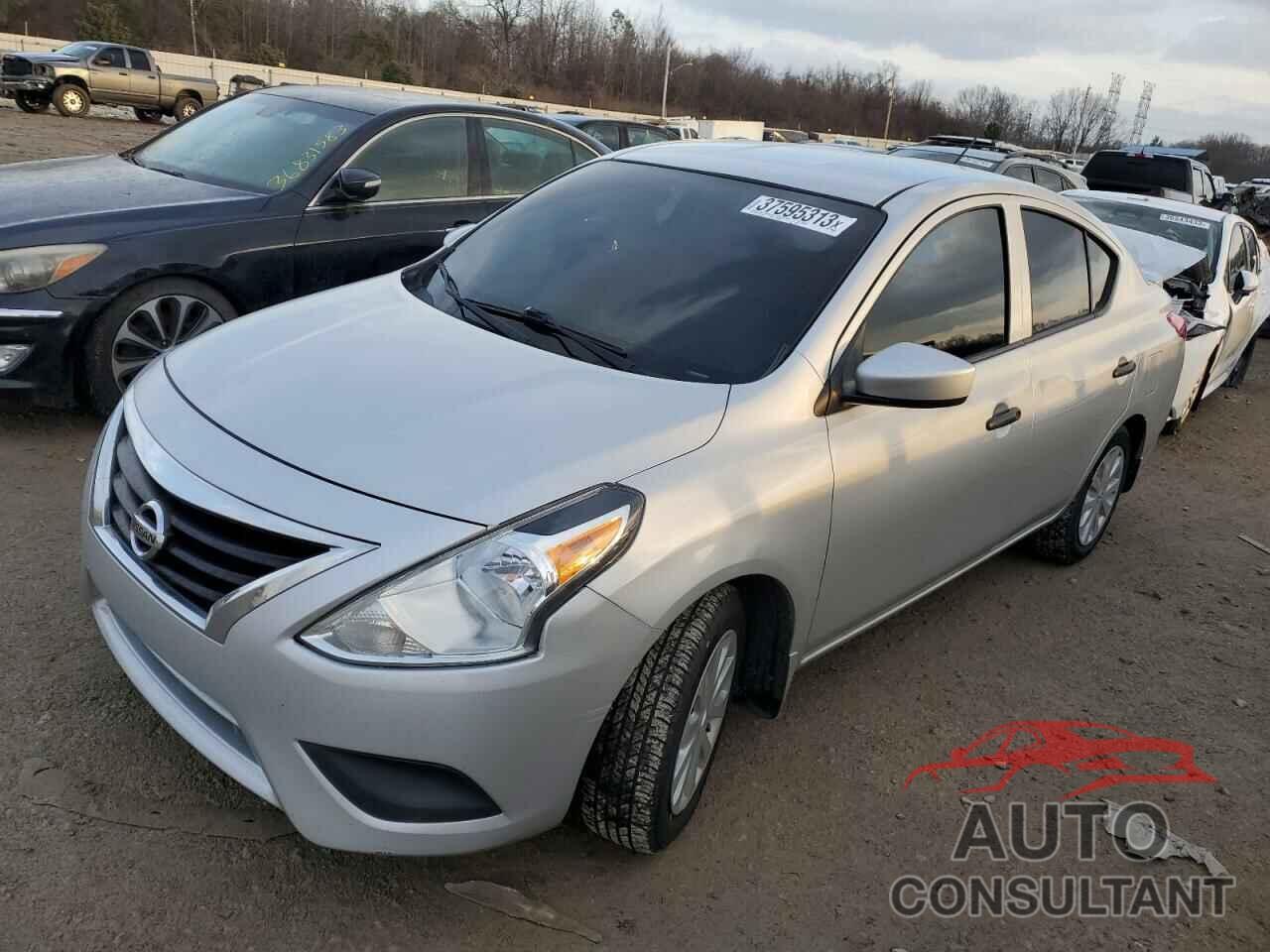 NISSAN VERSA 2017 - 3N1CN7APXHL856247