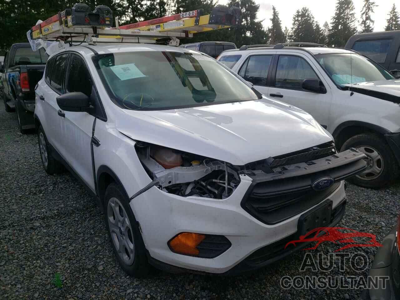 FORD ESCAPE 2017 - 1FMCU0F76HUD20705