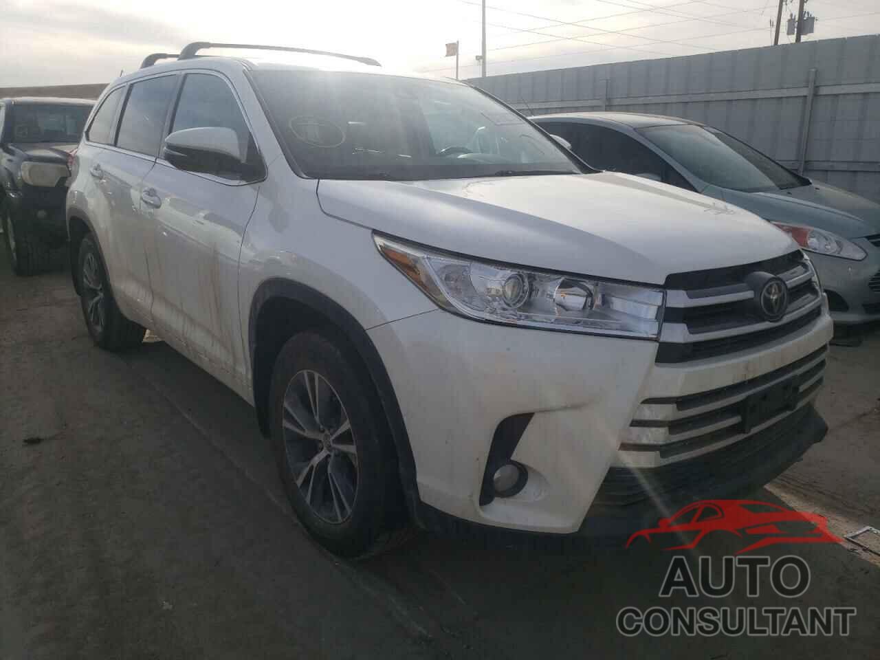 TOYOTA HIGHLANDER 2017 - 5TDBZRFH0HS414291
