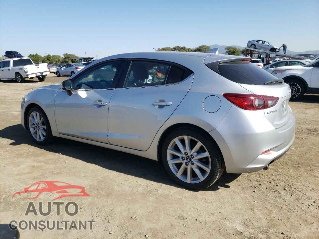 MAZDA 3 2017 - JM1BN1M37H1103877