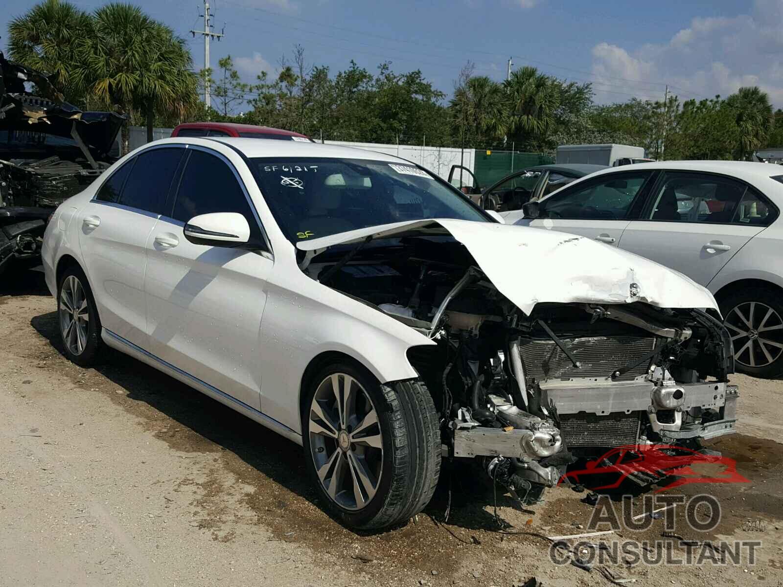 MERCEDES-BENZ C300 2016 - 55SWF4JBXGU099906