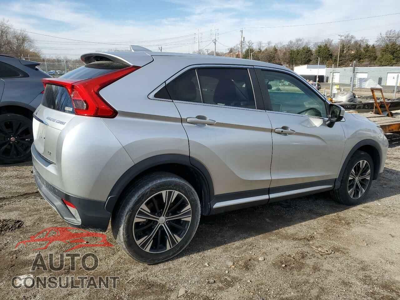 MITSUBISHI ECLIPSE 2018 - JA4AT5AA5JZ068446