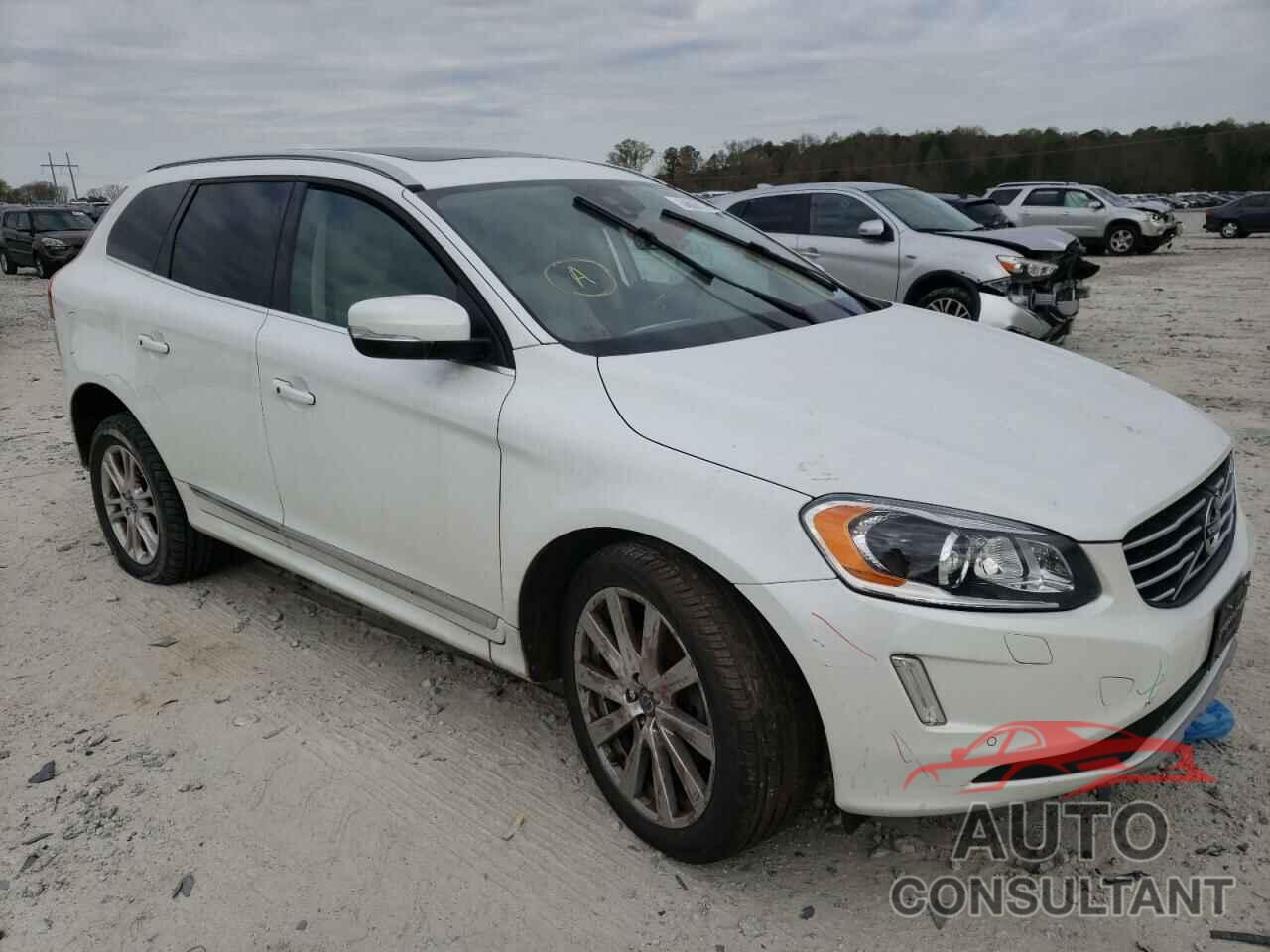 VOLVO XC60 2017 - YV440MRU8H2133763