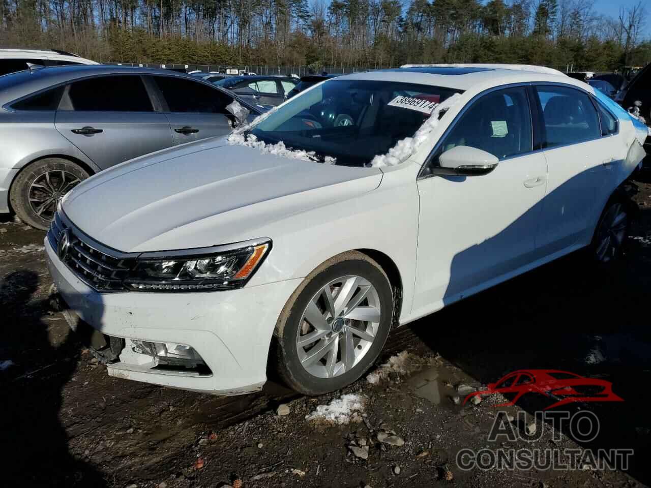 VOLKSWAGEN PASSAT 2018 - 1VWBA7A31JC026675