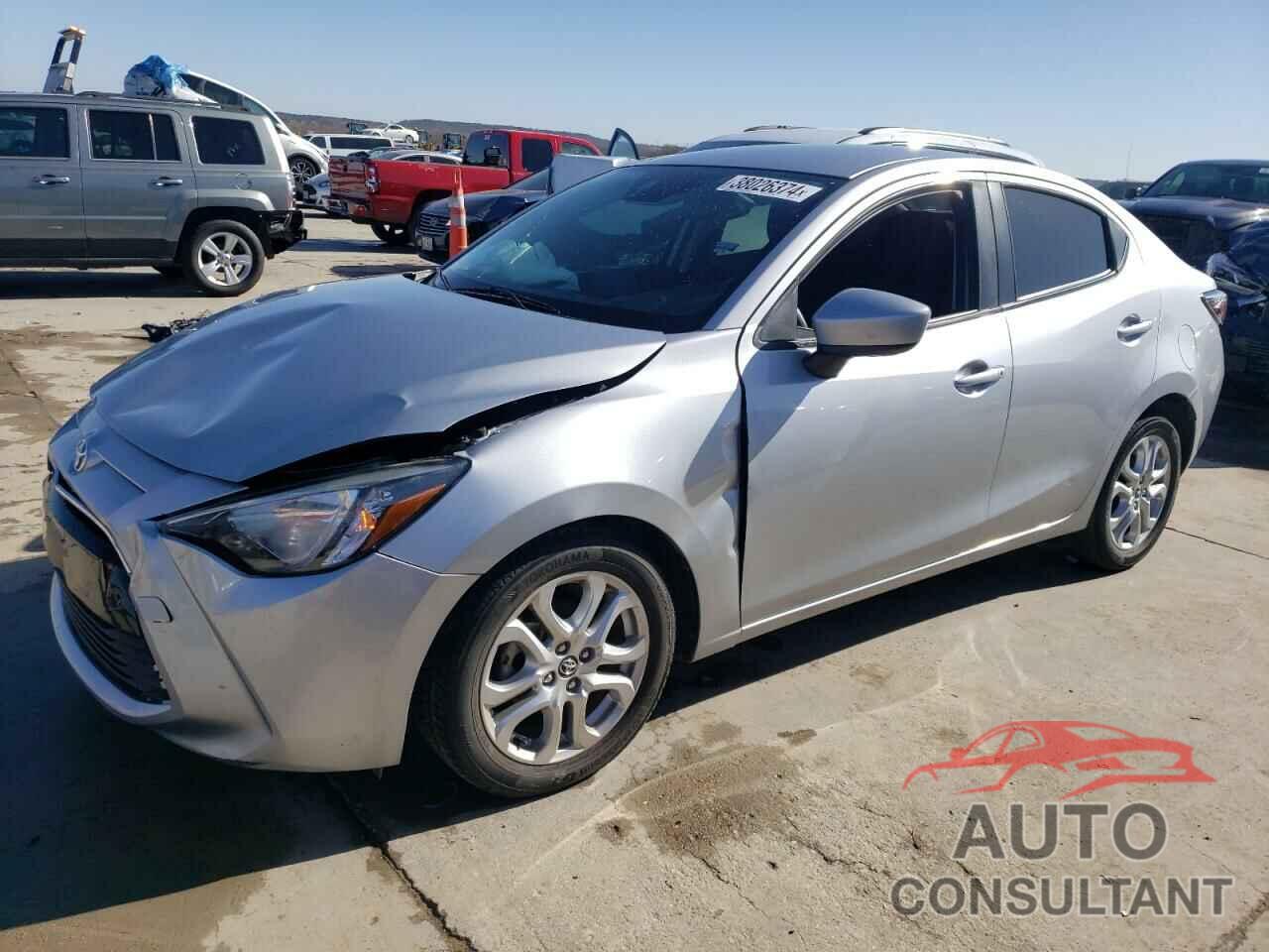 TOYOTA YARIS 2017 - 3MYDLBYV0HY190020