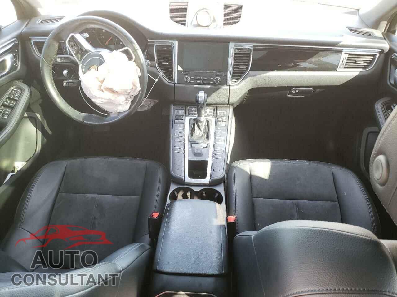 PORSCHE MACAN 2018 - WP1AA2A59JLB06078