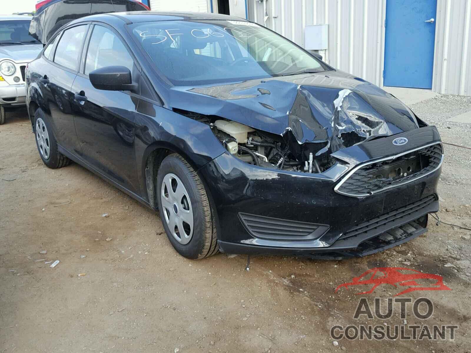 FORD FOCUS 2018 - 1FADP3E21JL249082