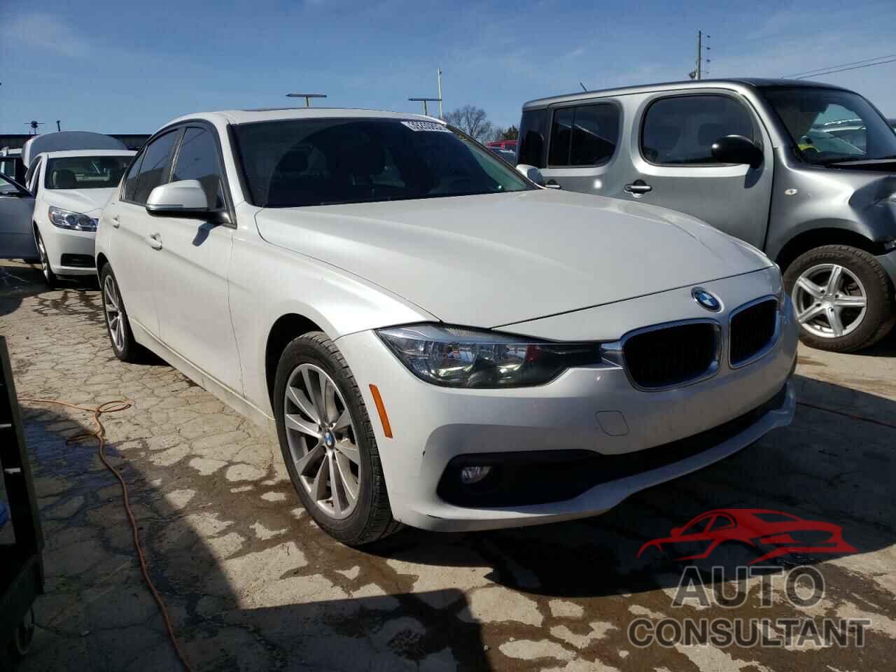 BMW 3 SERIES 2017 - WBA8E1G37HNU18965