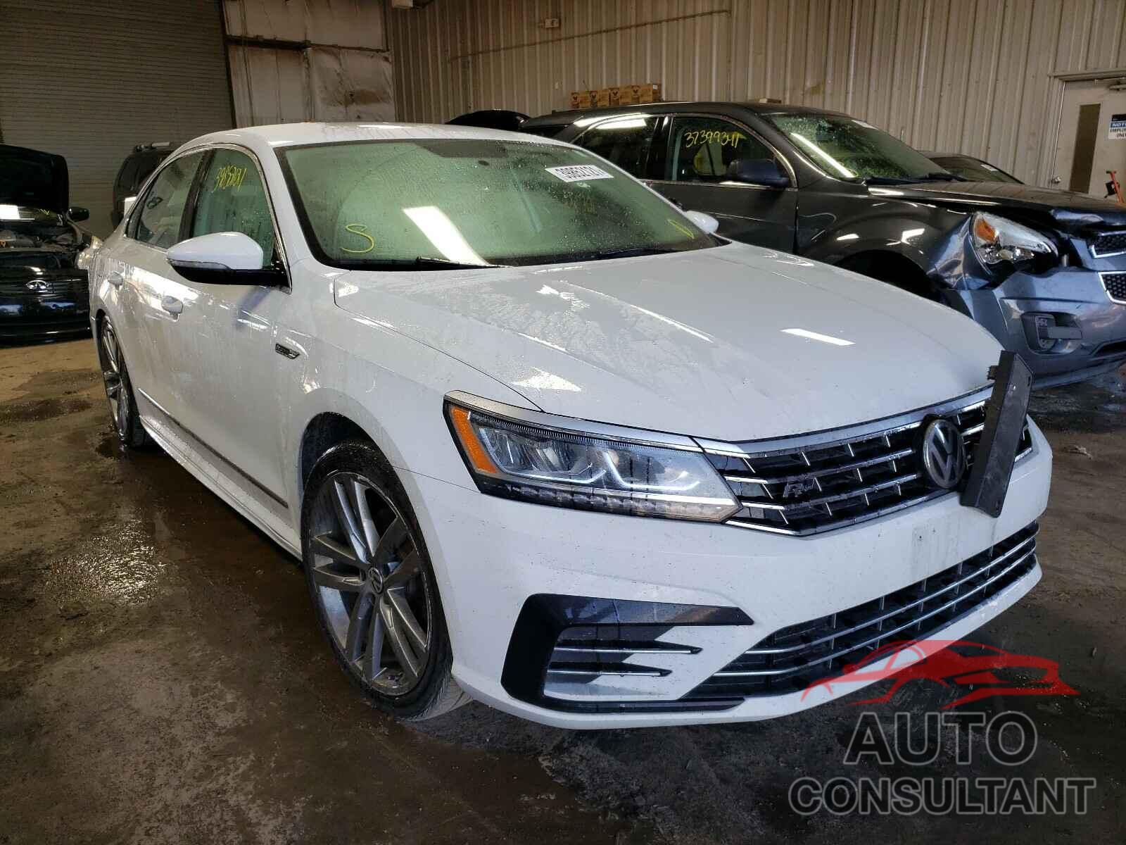 VOLKSWAGEN PASSAT 2017 - 1VWDT7A33HC064874