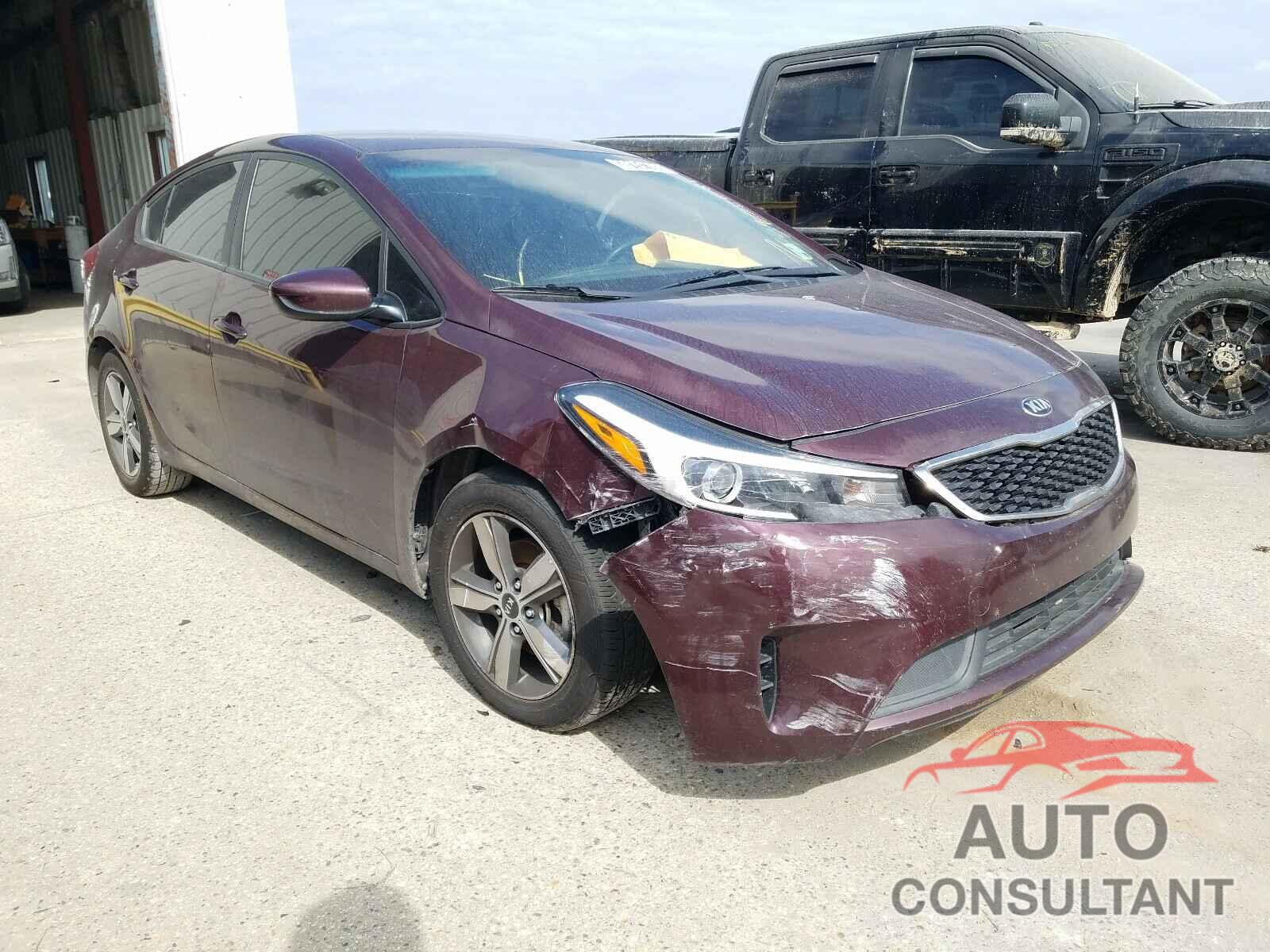 KIA FORTE 2018 - 3KPFL4A74JE211764