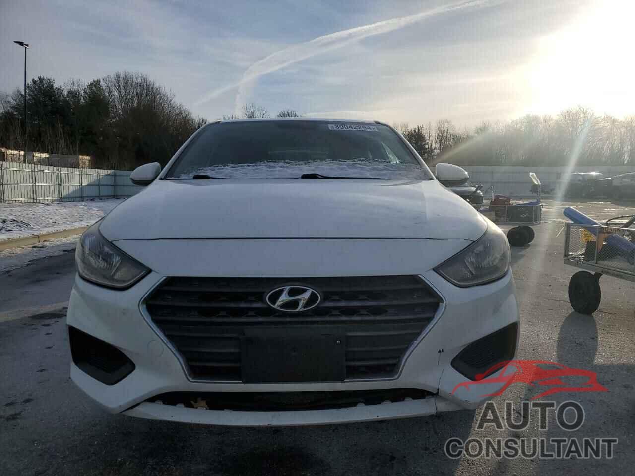 HYUNDAI ACCENT 2018 - 3KPC24A33JE020761