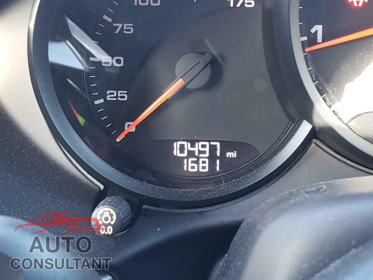 PORSCHE BOXSTER 2019 - WP0CA2A80KS211409