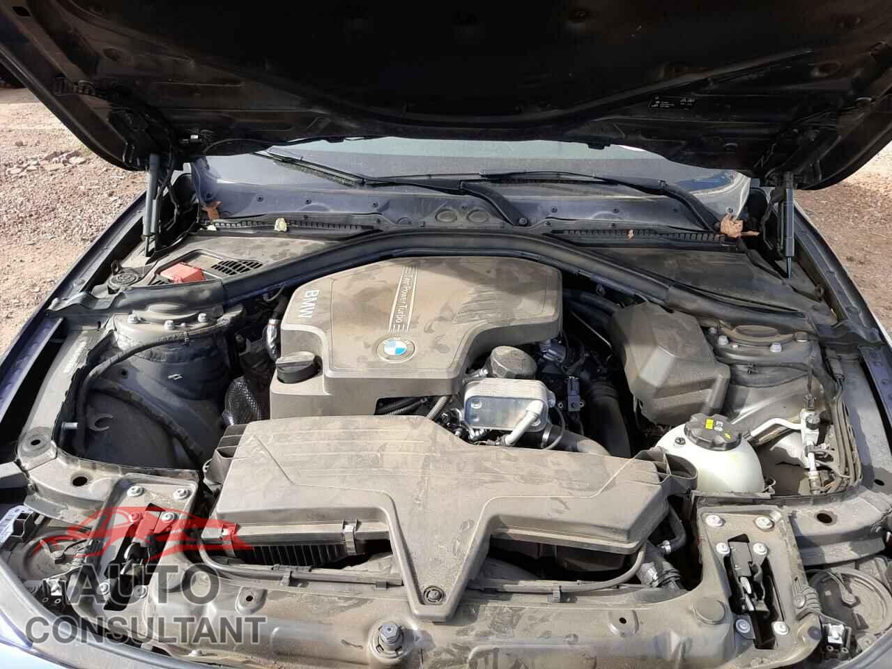 BMW 3 SERIES 2016 - WBA8E1G5XGNU10584
