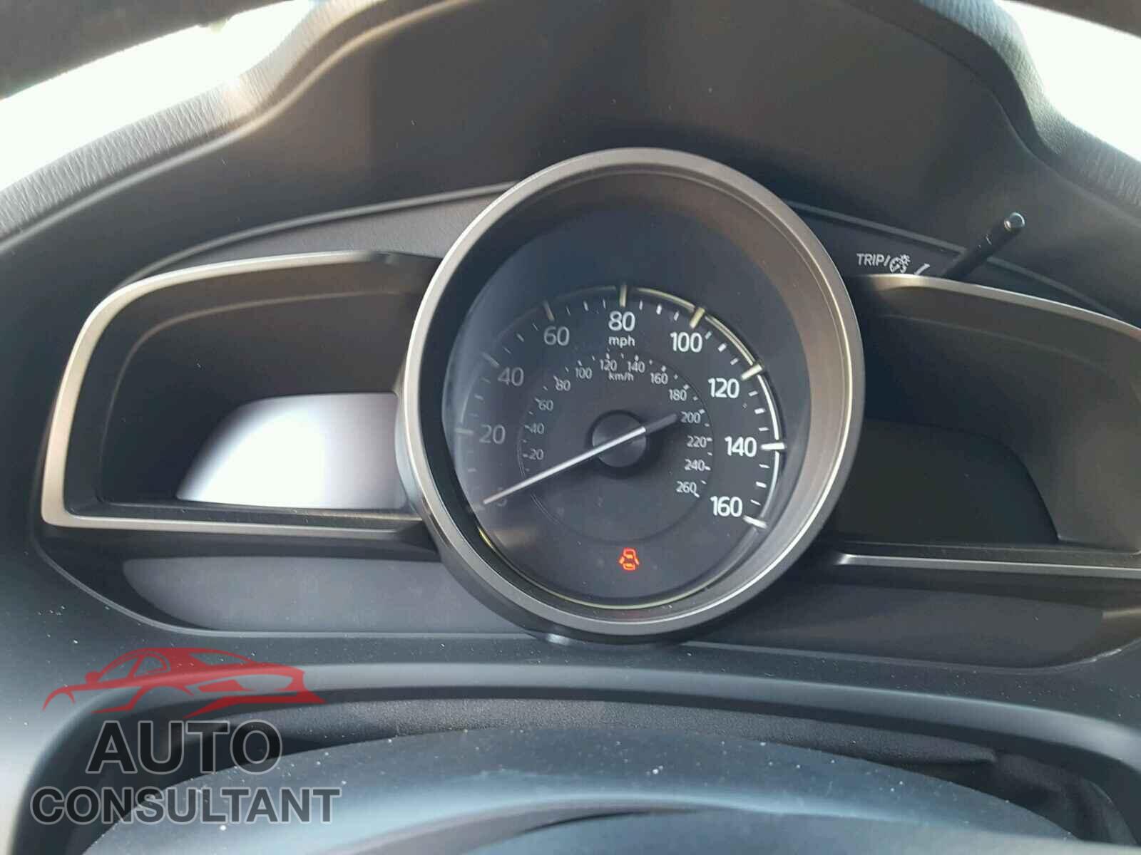 MAZDA 3 2017 - 3MZBN1U75HM153499