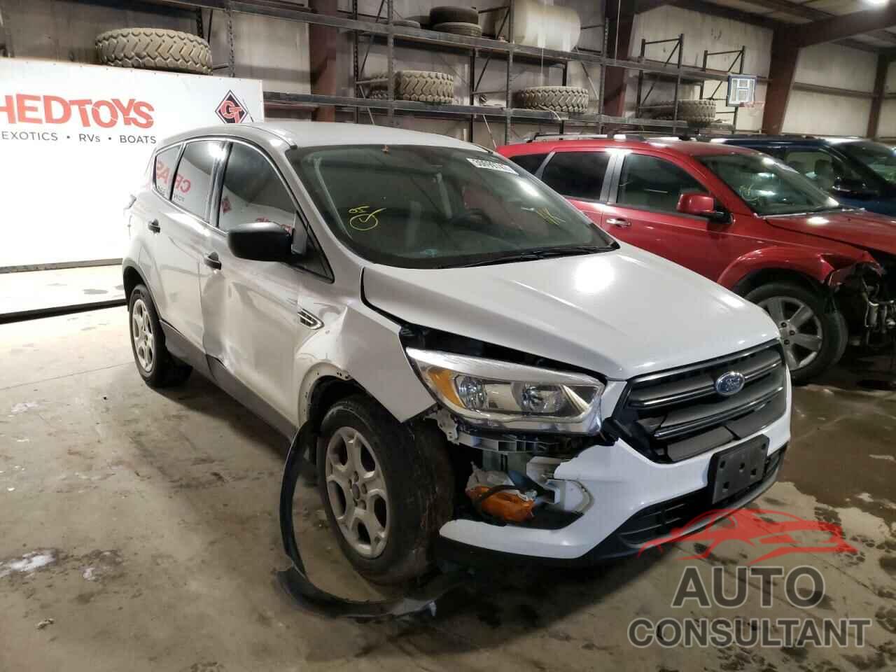 FORD ESCAPE 2017 - 1FMCU0F71HUB13283