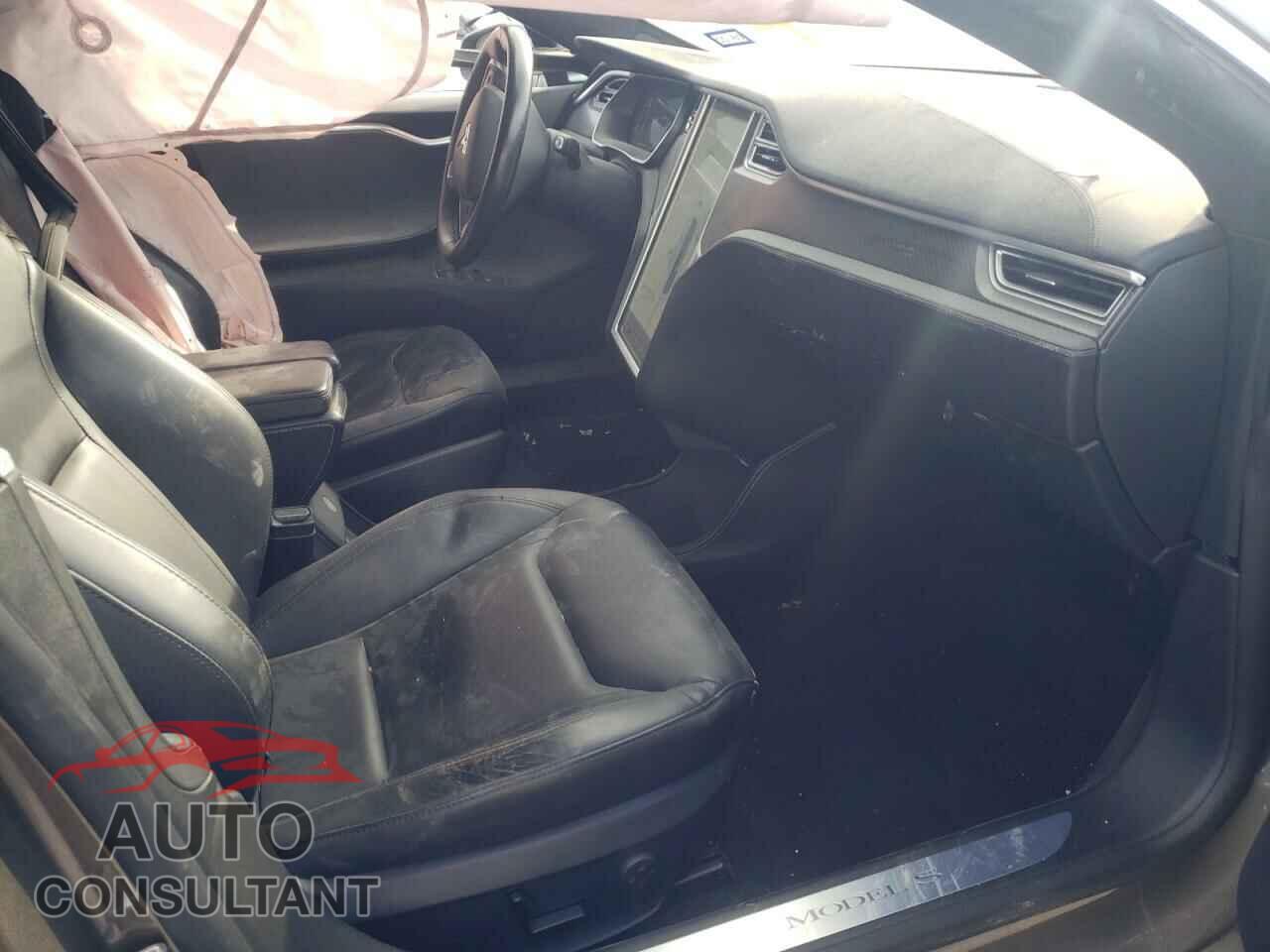 TESLA MODEL S 2016 - 5YJSA1E27GF121951