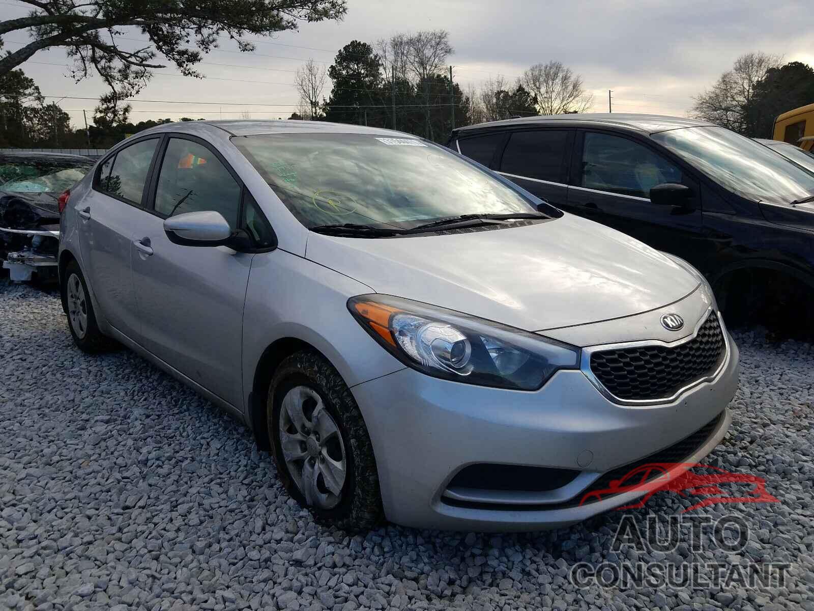 KIA FORTE 2016 - KNAFK4A6XG5508128