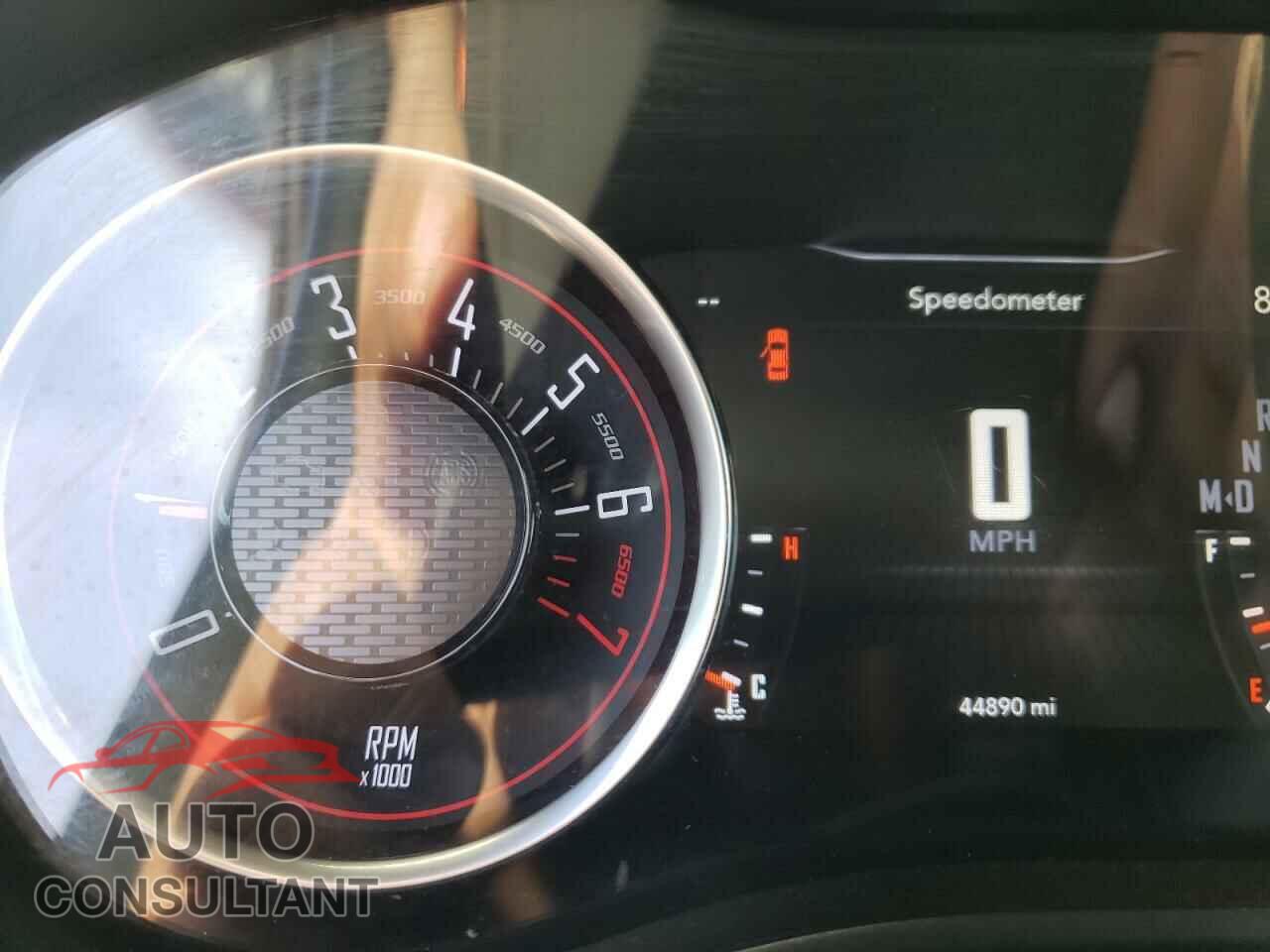 DODGE CHALLENGER 2019 - 2C3CDZGGXKH629812