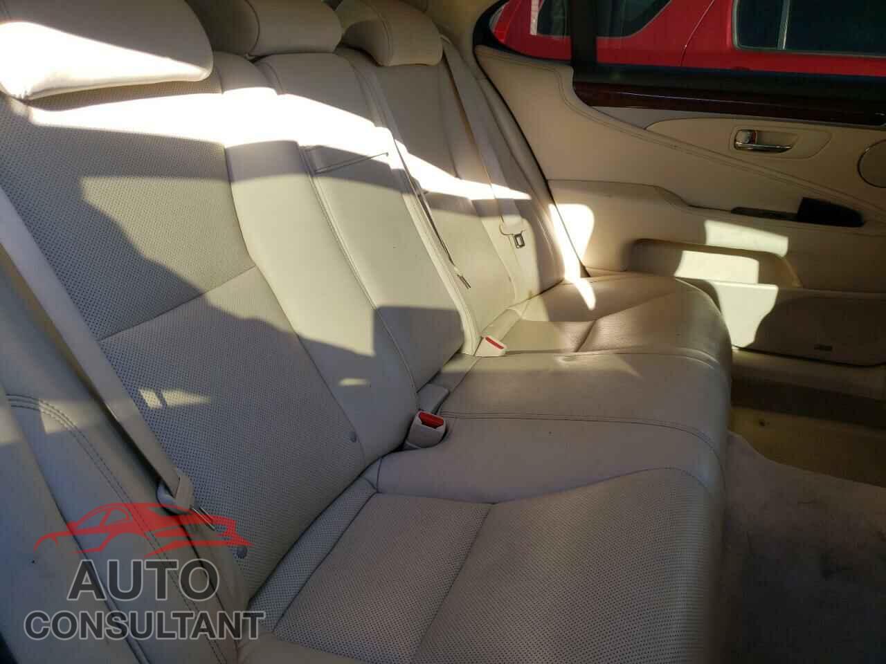 LEXUS LS460 2016 - JTHGL5EF9G5056076
