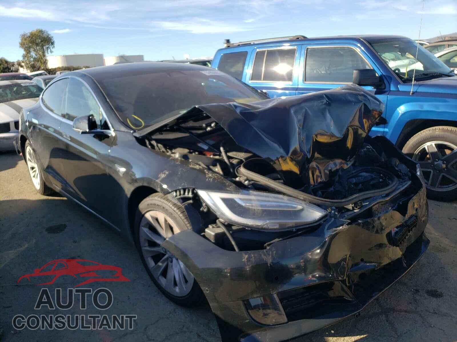 TESLA MODEL S 2017 - 5YJSA1E17HF199574
