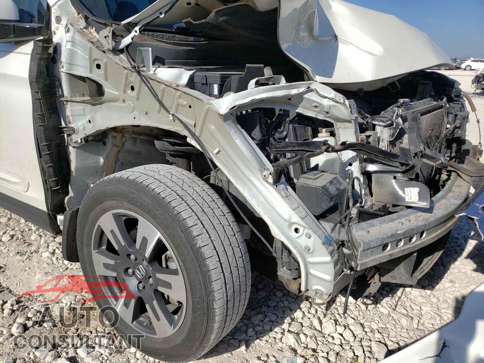 HONDA RIDGELINE 2018 - 5FPYK3F73JB003438