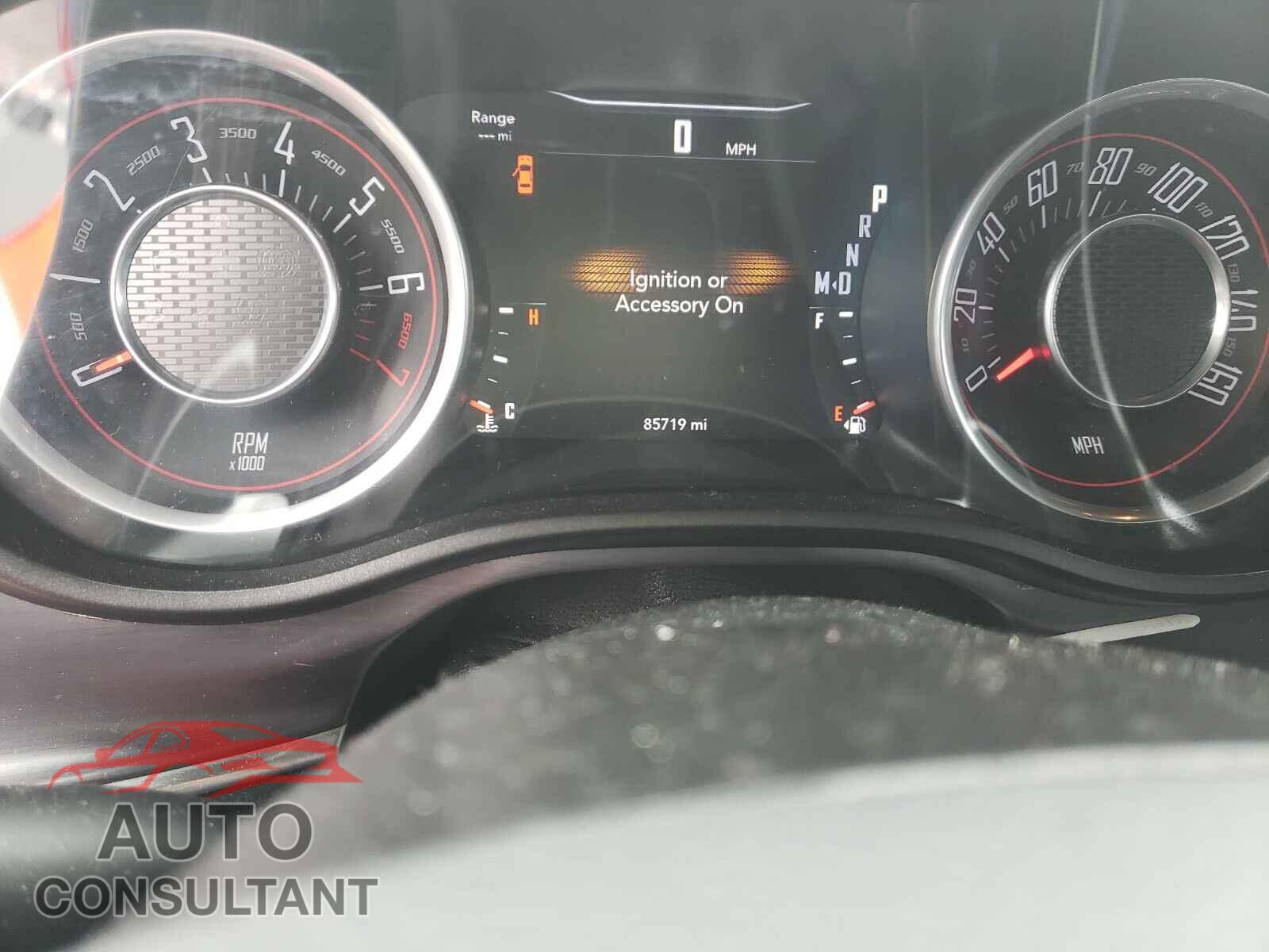 DODGE CHALLENGER 2015 - JF1VBAF60N9002910