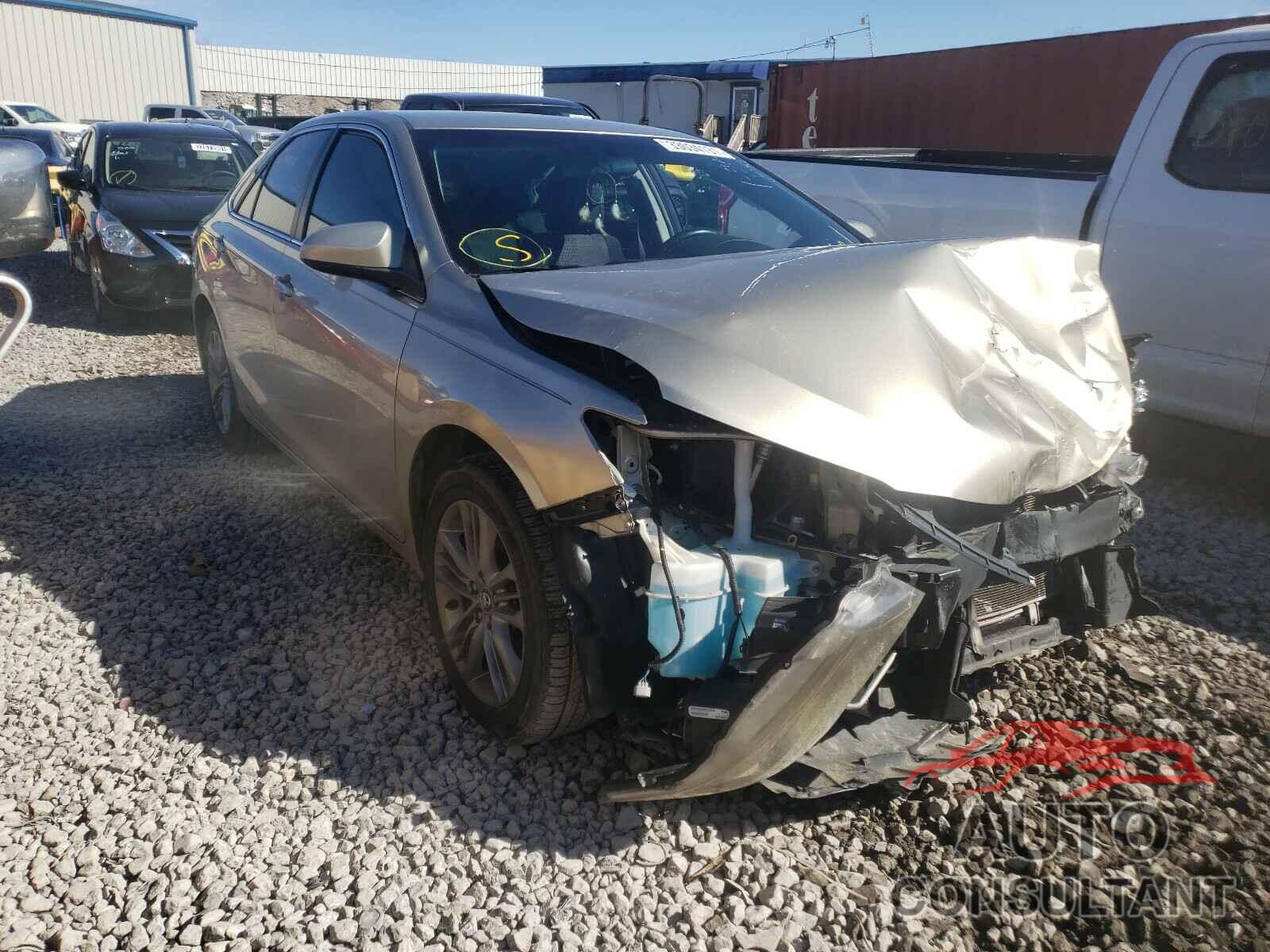 TOYOTA CAMRY 2015 - JTMP1RFV8LD063136