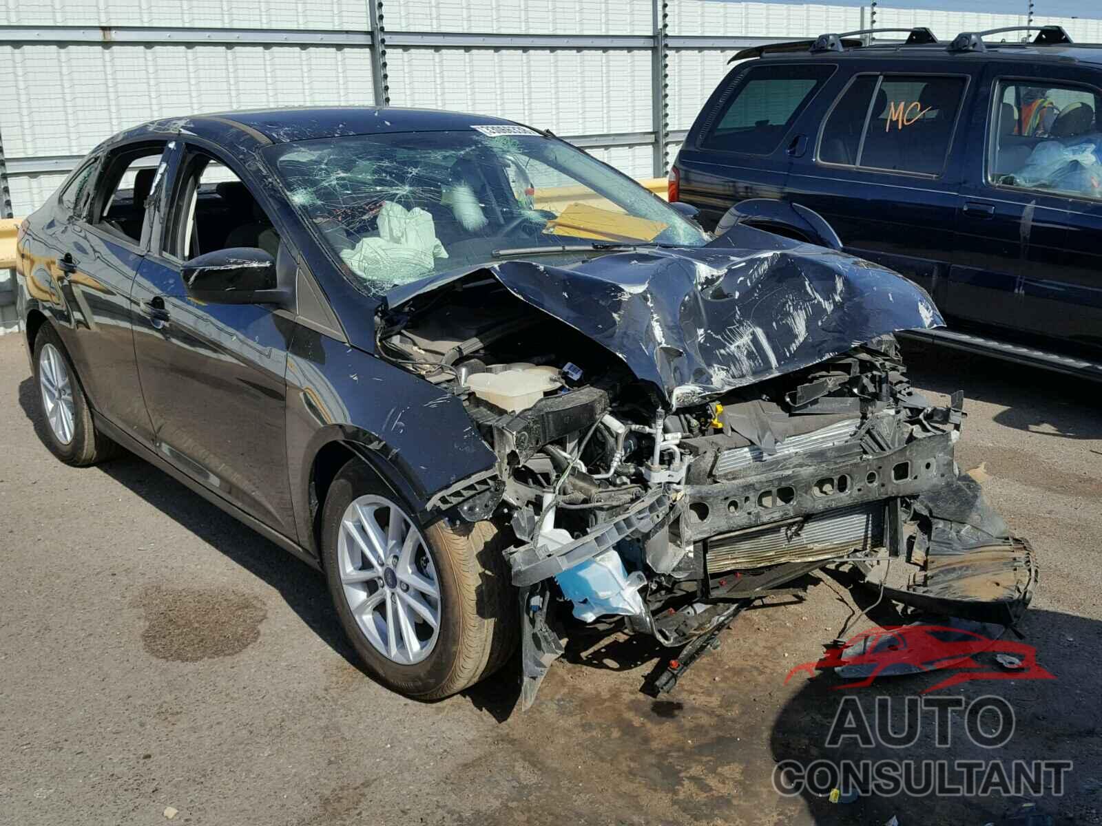 FORD FOCUS 2018 - 1FADP3F21JL230837