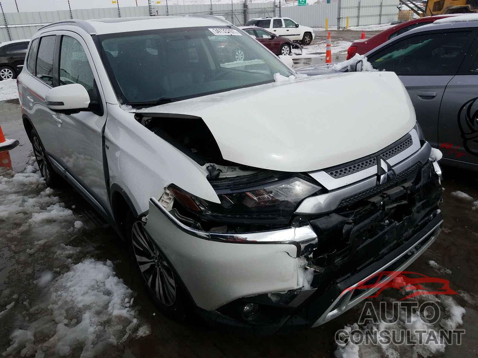 MITSUBISHI OUTLANDER 2019 - JA4JZ4AX1KZ001597