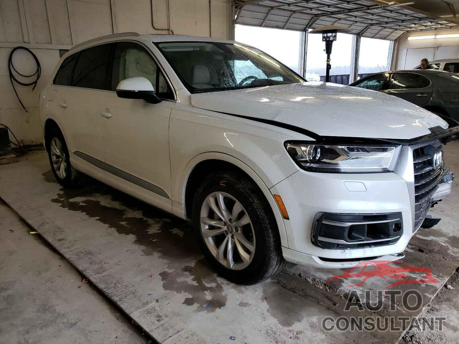 AUDI Q7 2017 - WA1LAAF72HD041457