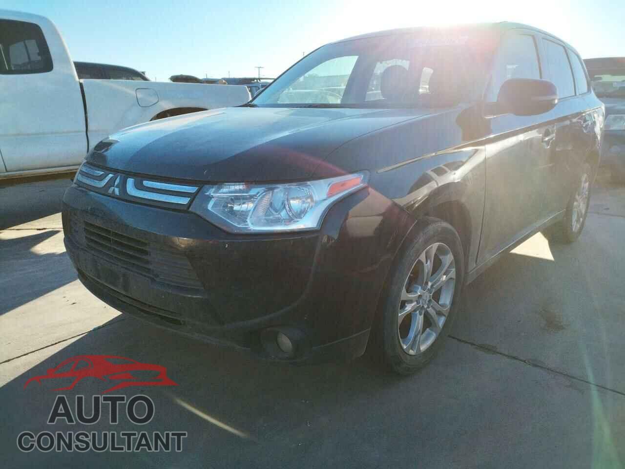 MITSUBISHI OUTLANDER 2014 - JA4AD3A31EZ011346