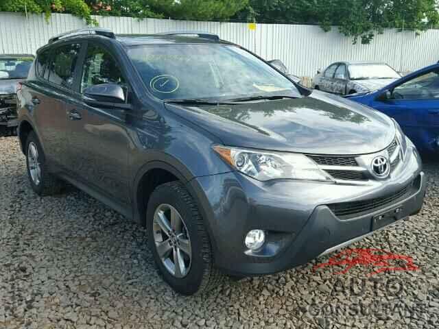 TOYOTA RAV4 2015 - JTMRFREV2FD146108