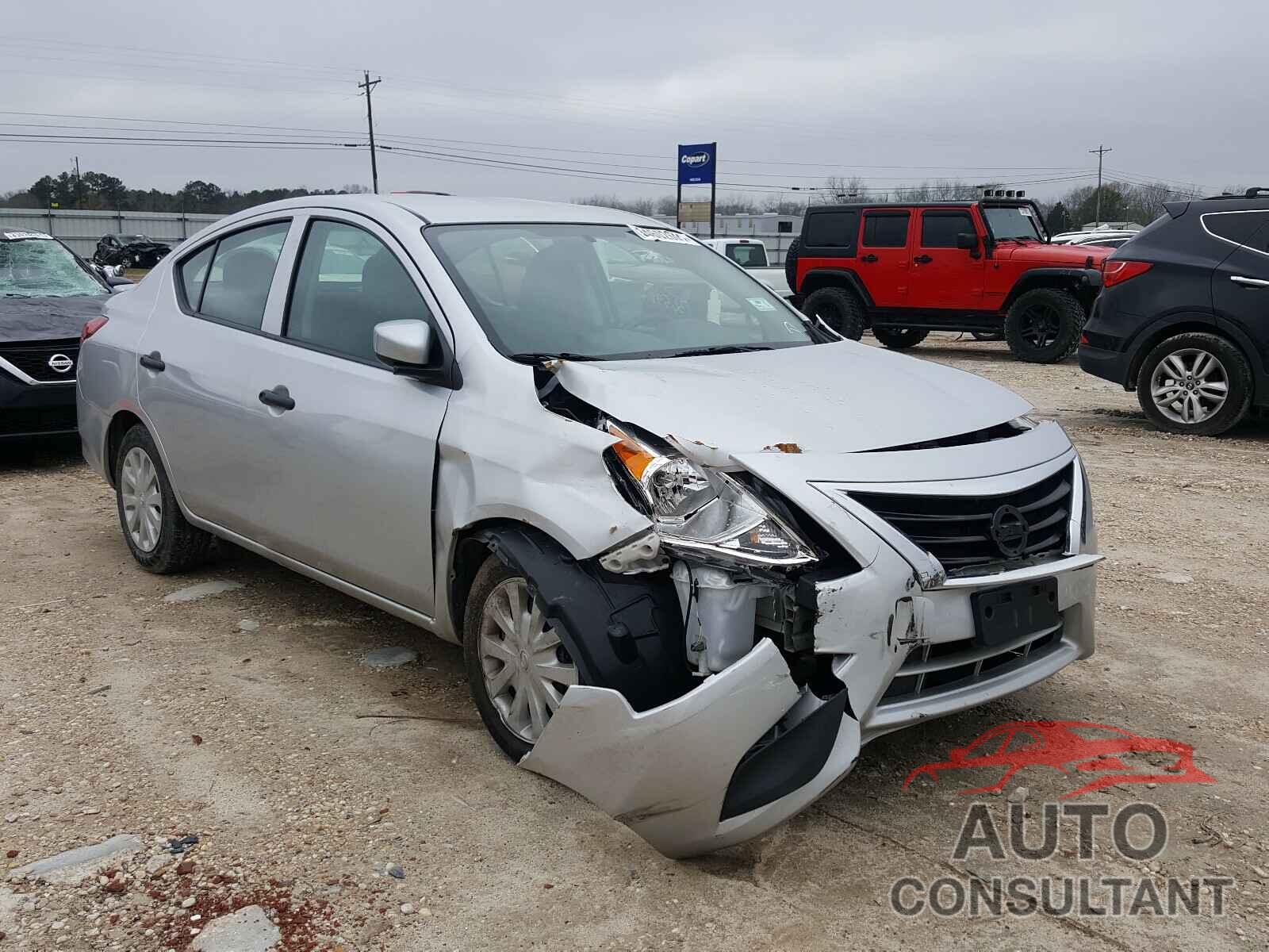 NISSAN VERSA 2018 - 3N1CN7APXJL887066