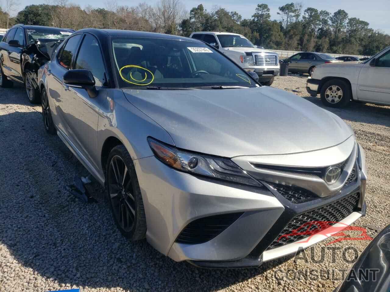 TOYOTA CAMRY 2019 - 4T1B61HK4KU267572